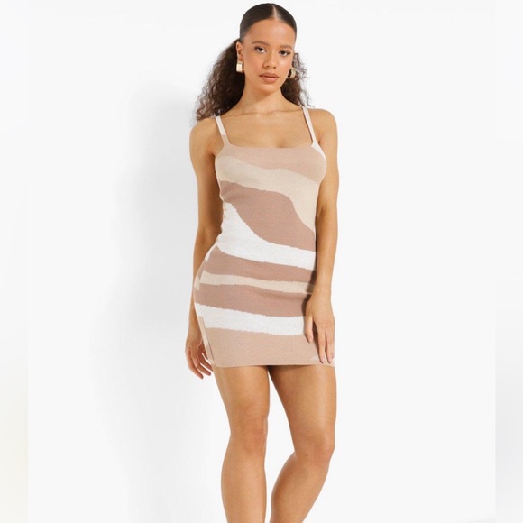 Dresses & Skirts - MARBLE PRINT KNITTED MINI DRESS